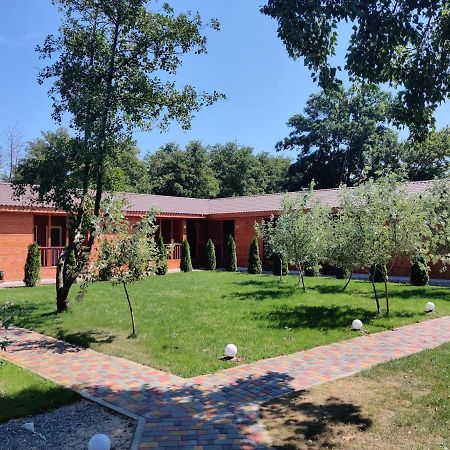 Liman Park Eco Hotel Stara Zbur'yivka Ngoại thất bức ảnh