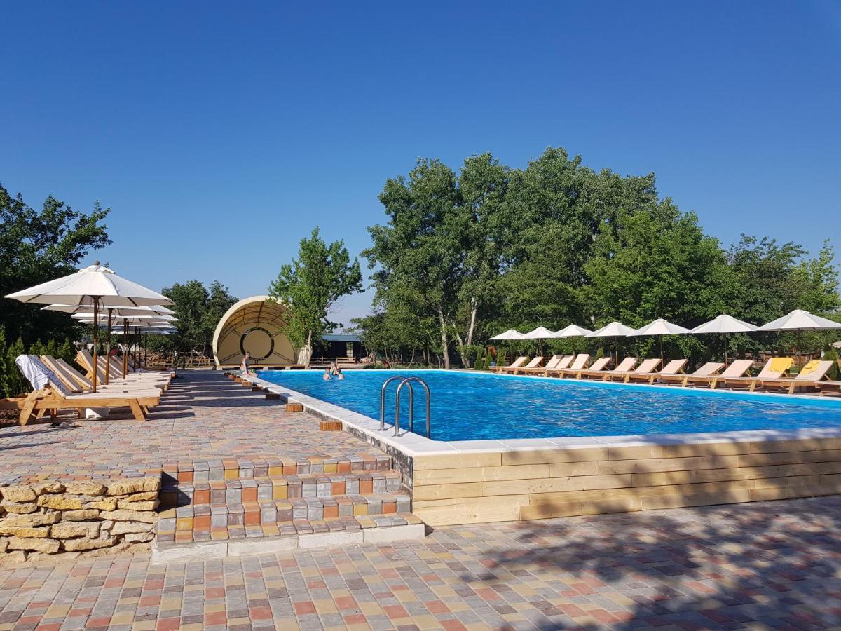 Liman Park Eco Hotel Stara Zbur'yivka Ngoại thất bức ảnh