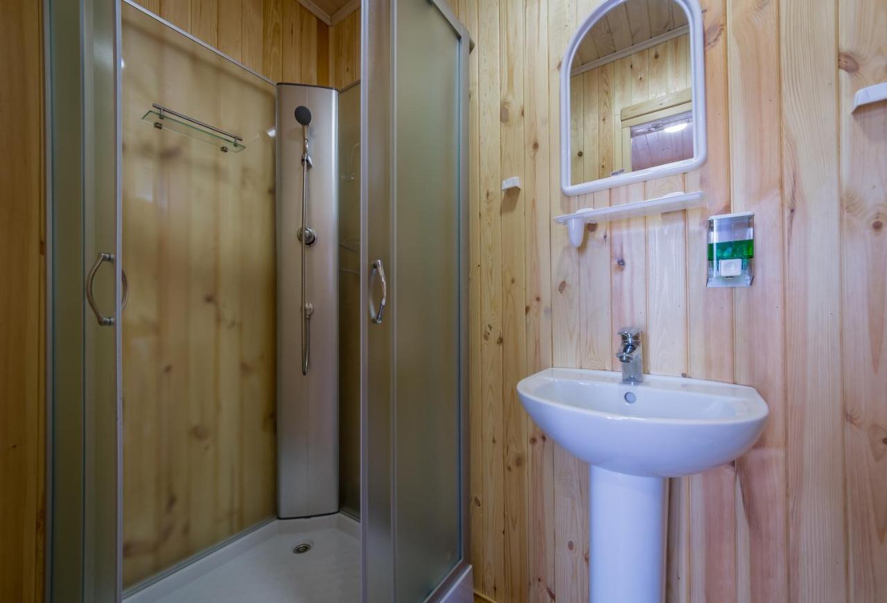 Liman Park Eco Hotel Stara Zbur'yivka Ngoại thất bức ảnh