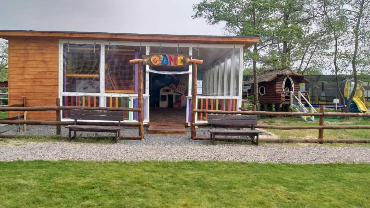 Liman Park Eco Hotel Stara Zbur'yivka Ngoại thất bức ảnh
